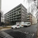 Wola Studio - Balcony, Bus&Tram Nearby - By Rentujemy