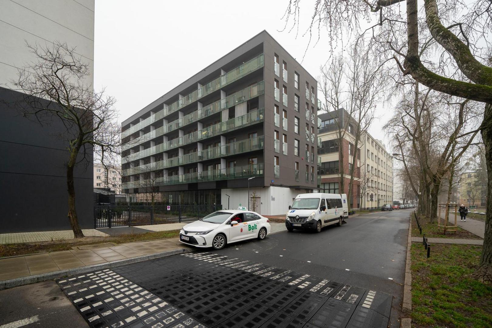 Apartament Wola - Balcony, Bus&tram Nearby - By Rentujemy *